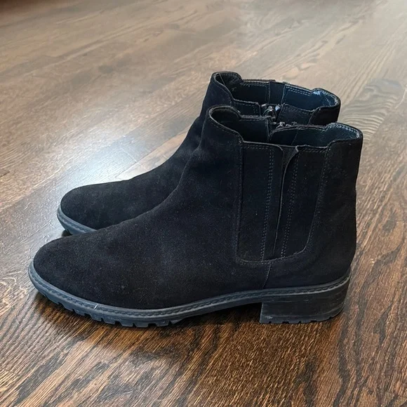 Stuart Weitzman Black Leather Ankle Boots - Picture 5 of 9